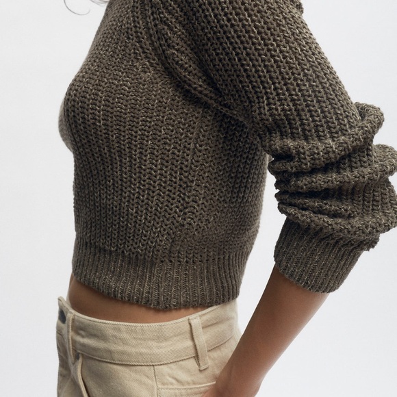 KOTN Knit long sleeve Sweater - Picture 2 of 4